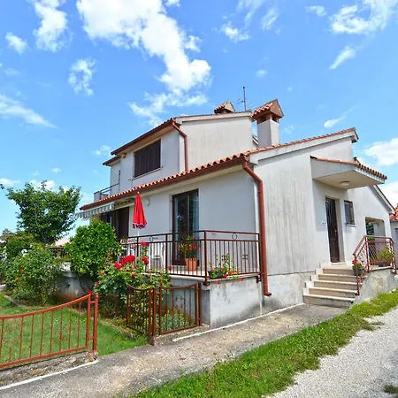 Studio Vesna 1674 Pula